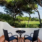 Дом отдыха Marinha Garden | Кашкайш