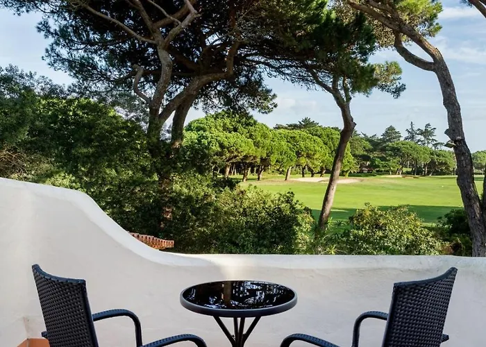 Feriehus Marinha Garden | Cascais